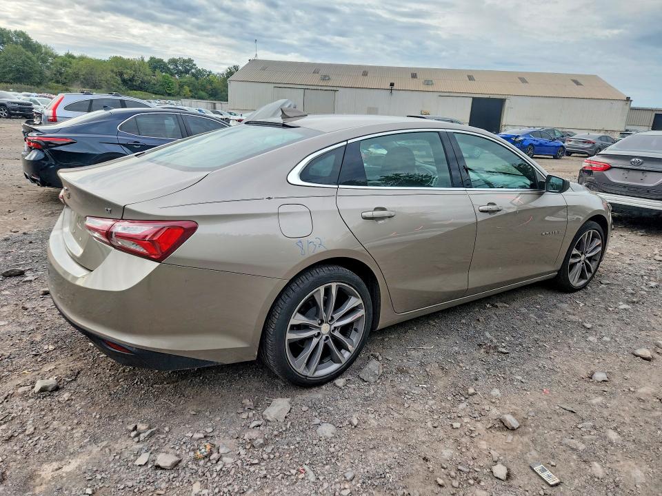 68738416 :رقم المزاد ، 1G1ZD5ST8NF138060 vin ، 2022 Chevrolet Malibu مزاد بيع