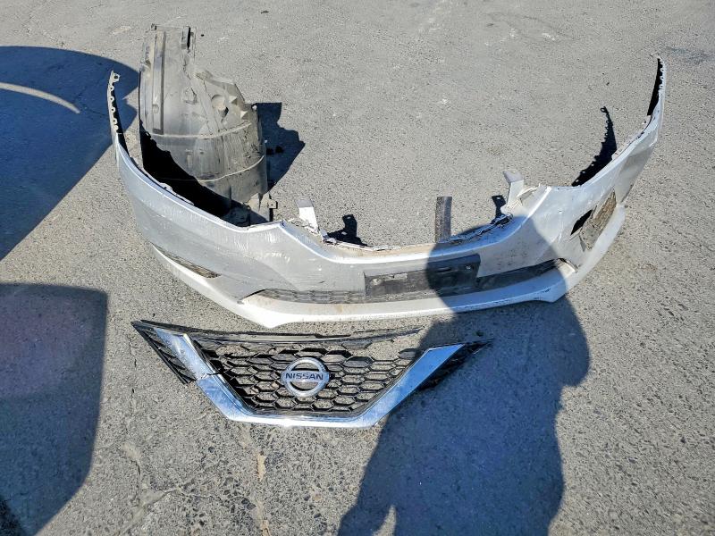 Продажа на аукционе авто 2019 Nissan Sentra, vin: 3N1AB7AP4KY214424, номер лота: 70729166