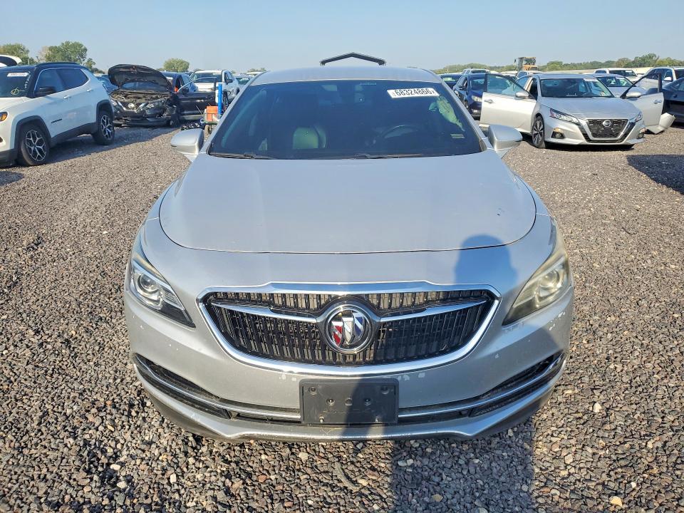 68324866 :رقم المزاد ، 1G4ZP5SZ6JU125389 vin ، 2018 Buick Lacrosse مزاد بيع