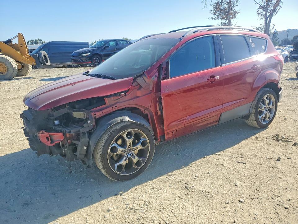 69758096 :رقم المزاد ، 1FMCU9J90DUD86576 vin ، 2013 Ford Escape مزاد بيع
