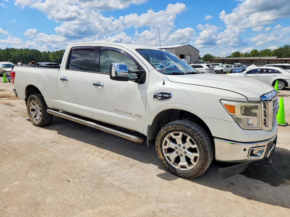 67534826 :رقم المزاد ، 1N6BA1F45GN500350 vin ، 2016 Nissan Titan Xd مزاد بيع