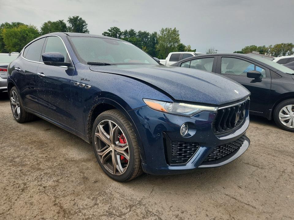 67845696 :رقم المزاد ، ZN661YUM6PX435611 vin ، 2023 Maserati Levante مزاد بيع