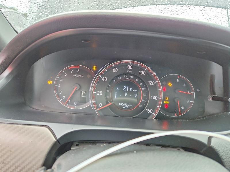70033636 :رقم المزاد ، 1HGCR2F65GA060825 vin ، 2016 Honda Accord مزاد بيع