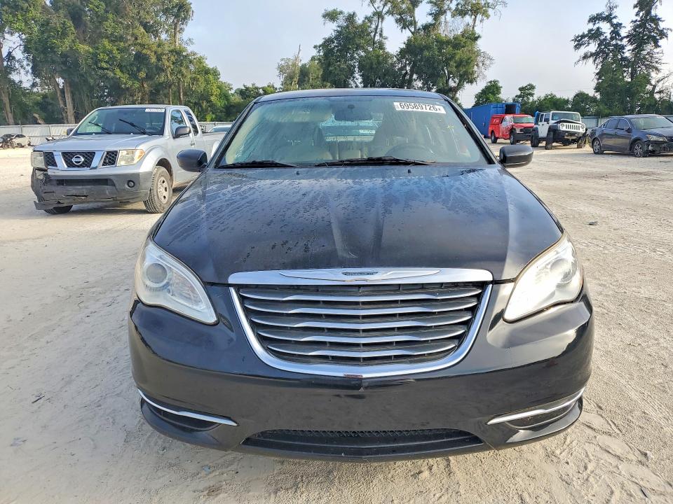 2013 Chrysler 200 მანქანა იყიდება აუქციონზე, vin: 1C3CCBBB6DN578793, აუქციონის ნომერი: 69589726