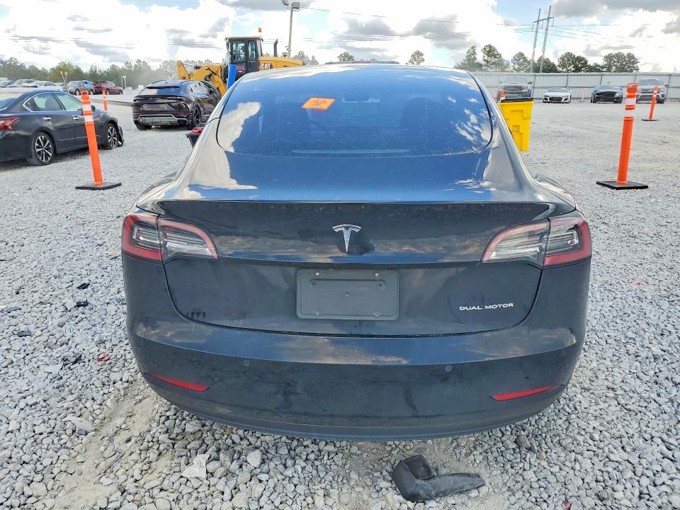Продажа на аукционе авто 2022 Tesla Model 3, vin: 5YJ3E1EB2NF191556, номер лота: 68618656