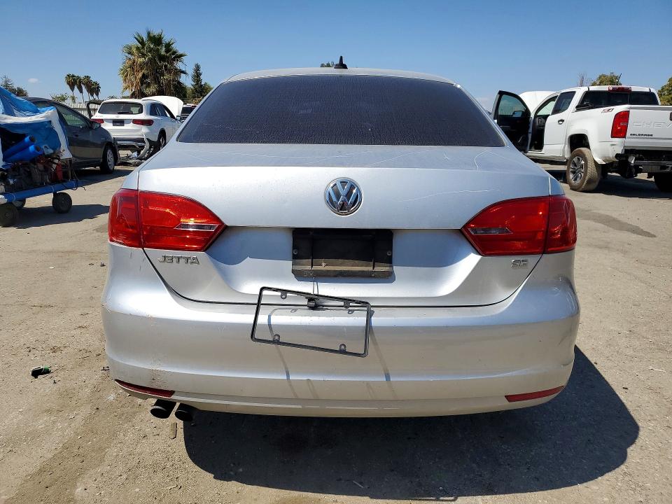 2014 Volkswagen Jetta მანქანა იყიდება აუქციონზე, vin: 3VWD17AJ5EM222761, აუქციონის ნომერი: 67474226