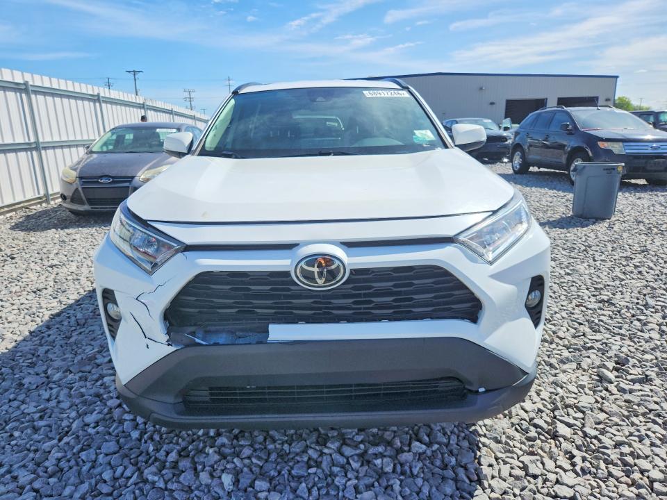 Продажа на аукционе авто 2021 Toyota Rav4, vin: 2T3W1RFV2MW159117, номер лота: 68917246