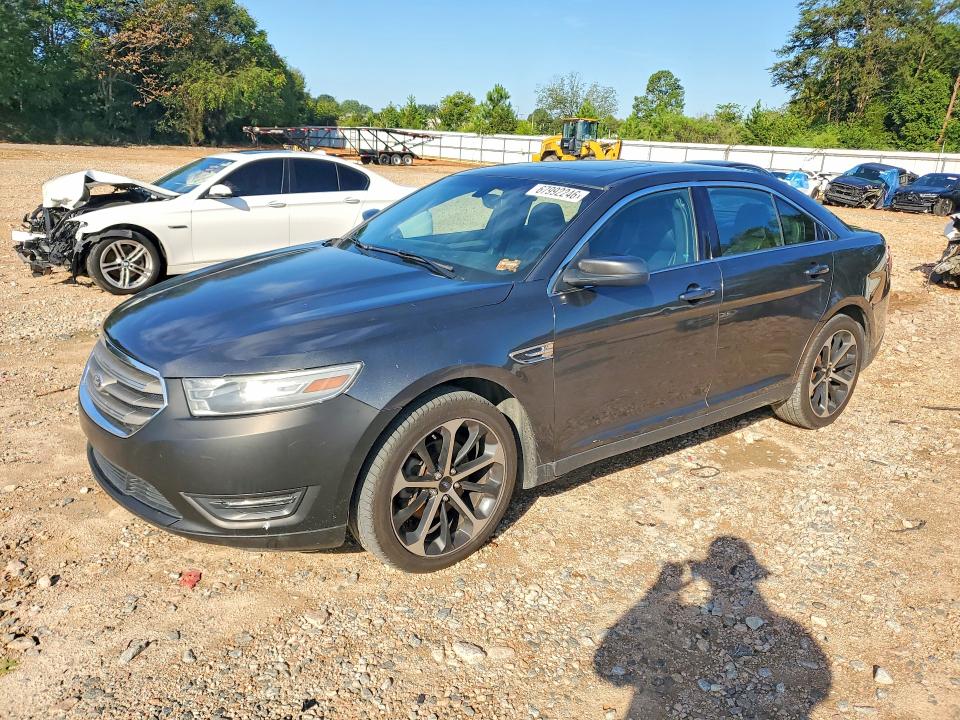 Продажа на аукционе авто 2016 Ford Taurus, vin: 1FAHP2H88GG139563, номер лота: 67992246