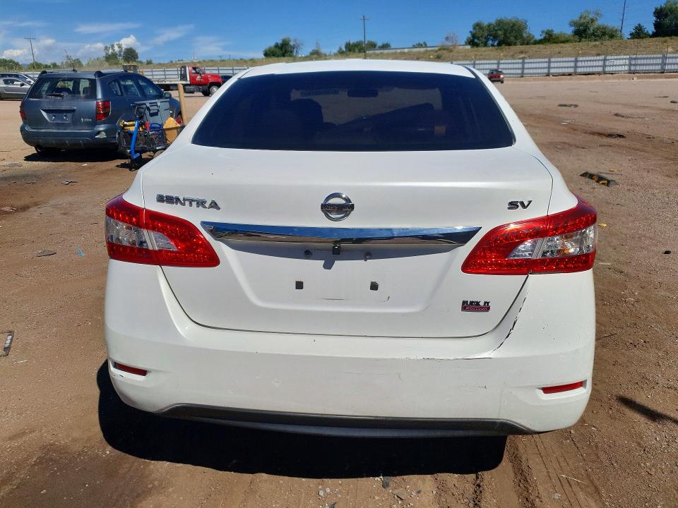 2014 Nissan Sentra მანქანა იყიდება აუქციონზე, vin: 3N1AB7AP3EL647265, აუქციონის ნომერი: 67904516