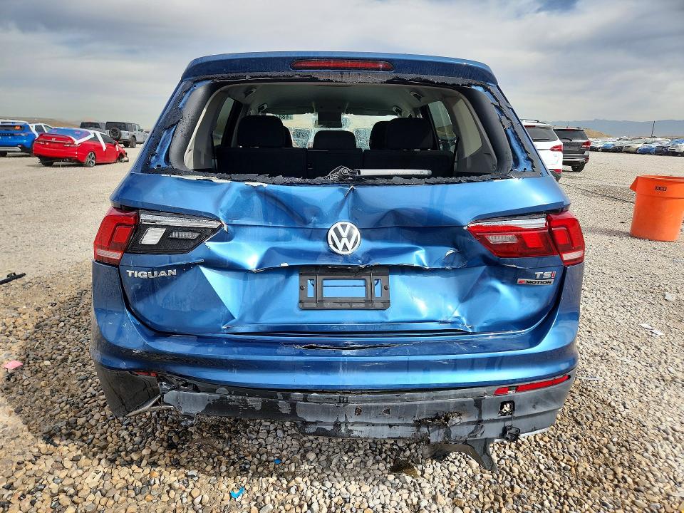 68846516 :رقم المزاد ، 3VV0B7AX0JM096503 vin ، 2018 Volkswagen Tiguan مزاد بيع