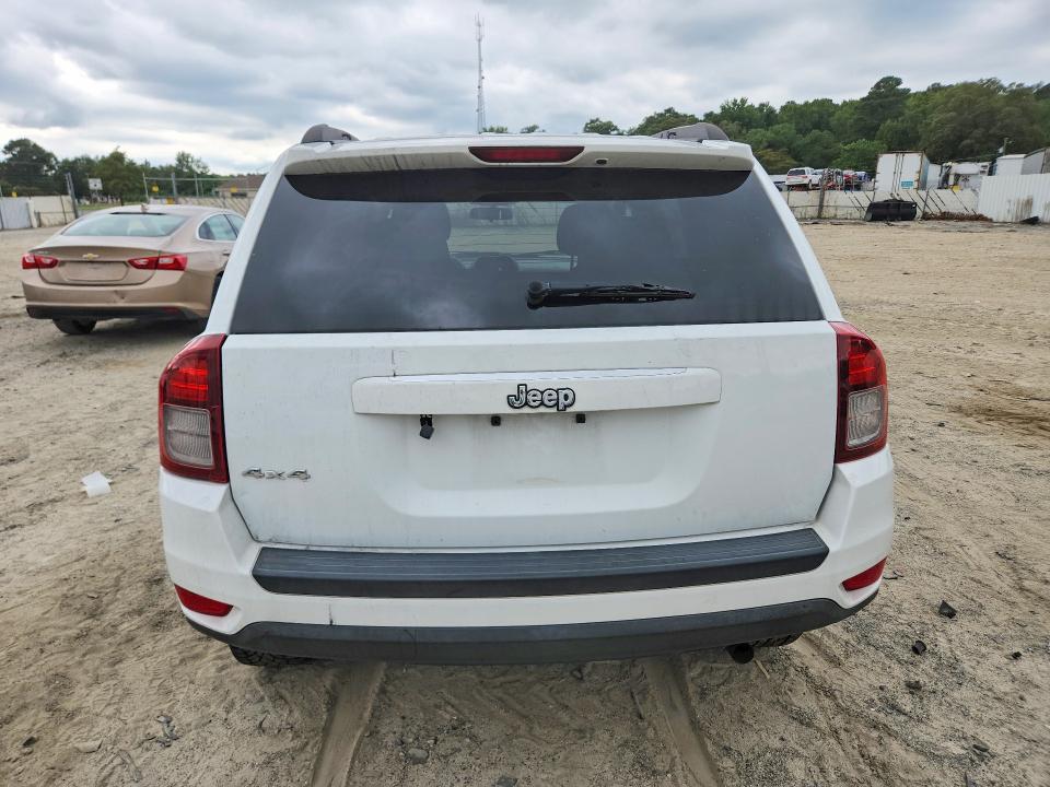 Auction sale of the 2015 Jeep Compass, vin: 1C4NJDBB8FD438825, lot number: 68838436
