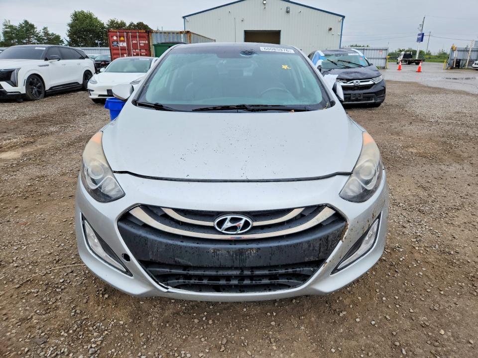 2013 Hyundai Elantra Gt მანქანა იყიდება აუქციონზე, vin: KMHD35LE4DU030769, აუქციონის ნომერი: 68085976