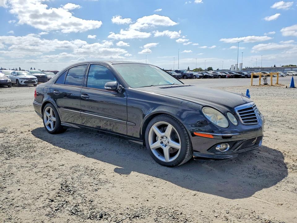 69600046 :رقم المزاد ، WDBUF56X49B422631 vin ، 2009 Mercedes-benz E مزاد بيع
