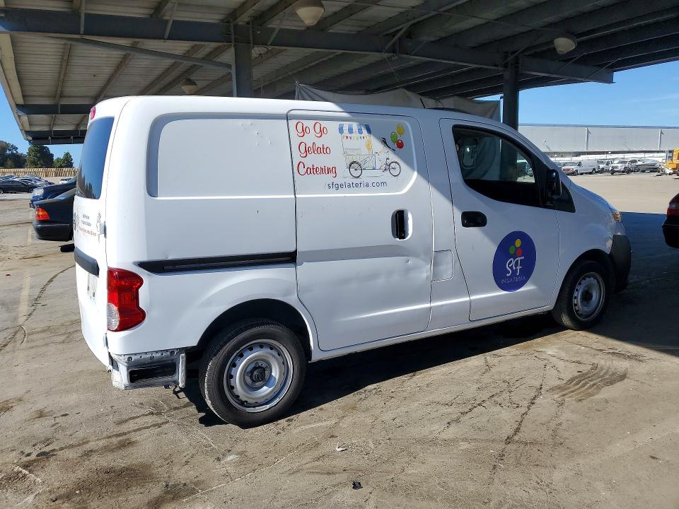 70674286 :رقم المزاد ، 3N6CM0KN2JK695020 vin ، 2018 Nissan Nv200 مزاد بيع