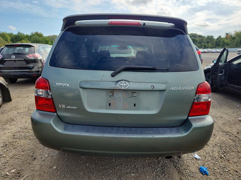 69018156 :رقم المزاد ، JTEEP21A650105049 vin ، 2005 Toyota Highlander مزاد بيع