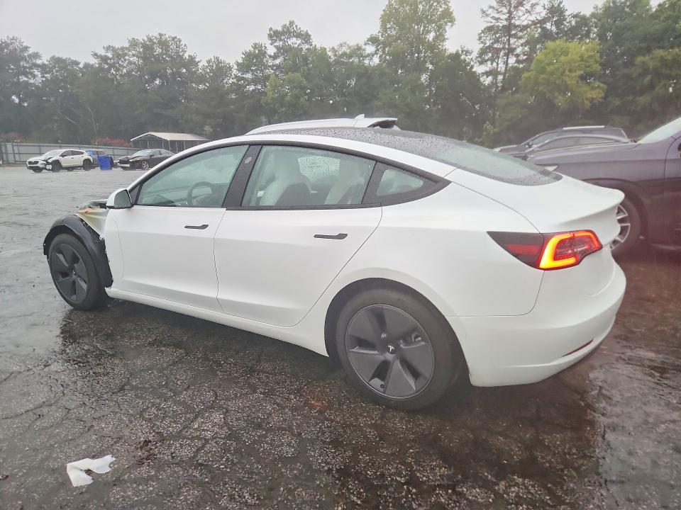 68092806 :رقم المزاد ، 5YJ3E1EB2NF167029 vin ، 2022 Tesla Model 3 مزاد بيع