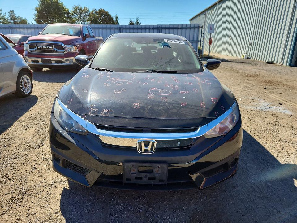 Продаж на аукціоні авто 2017 Honda Civic, vin: 2HGFC2F67HH016925, номер лоту: 70469596