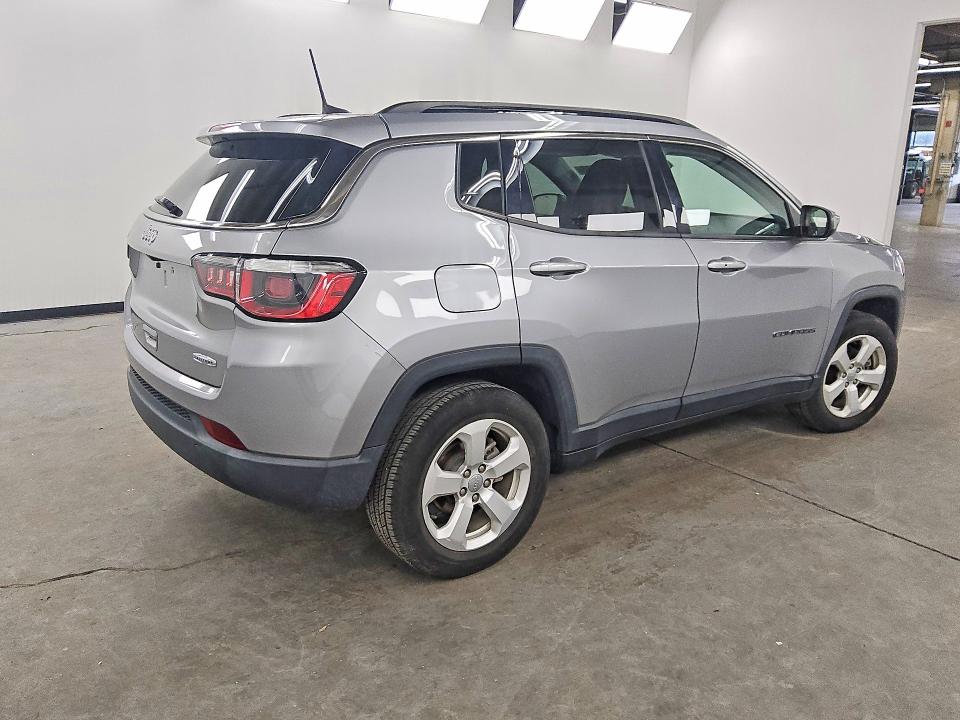 Продаж на аукціоні авто 2018 Jeep Compass, vin: 3C4NJCBB5JT193902, номер лоту: 69809186