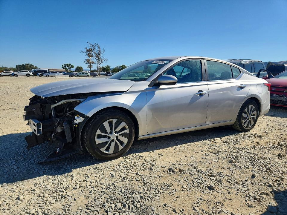 Auction sale of the 2019 Nissan Altima, vin: 1N4BL4BV7KC253811, lot number: 68237396