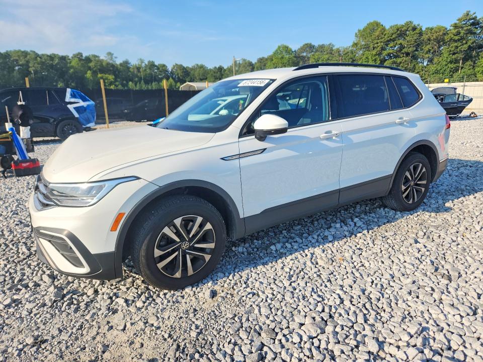 67244156 :رقم المزاد ، 3VV0B7AX4NM170737 vin ، 2022 Volkswagen Tiguan مزاد بيع