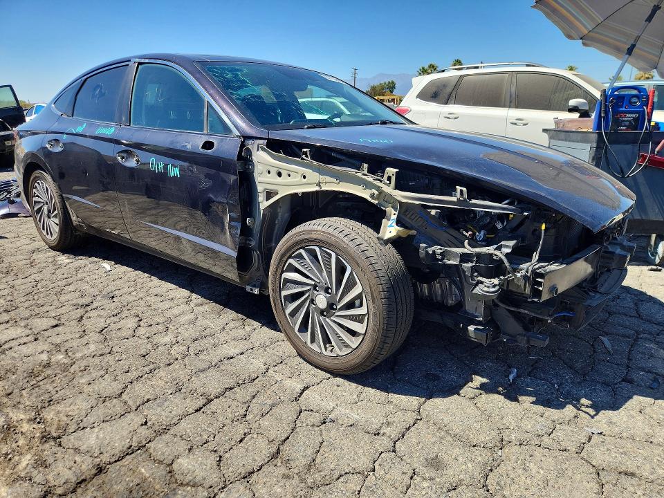 Auction sale of the 2023 Hyundai Sonata Hybrid, vin: KMHL54JJ1PA075349, lot number: 67735456