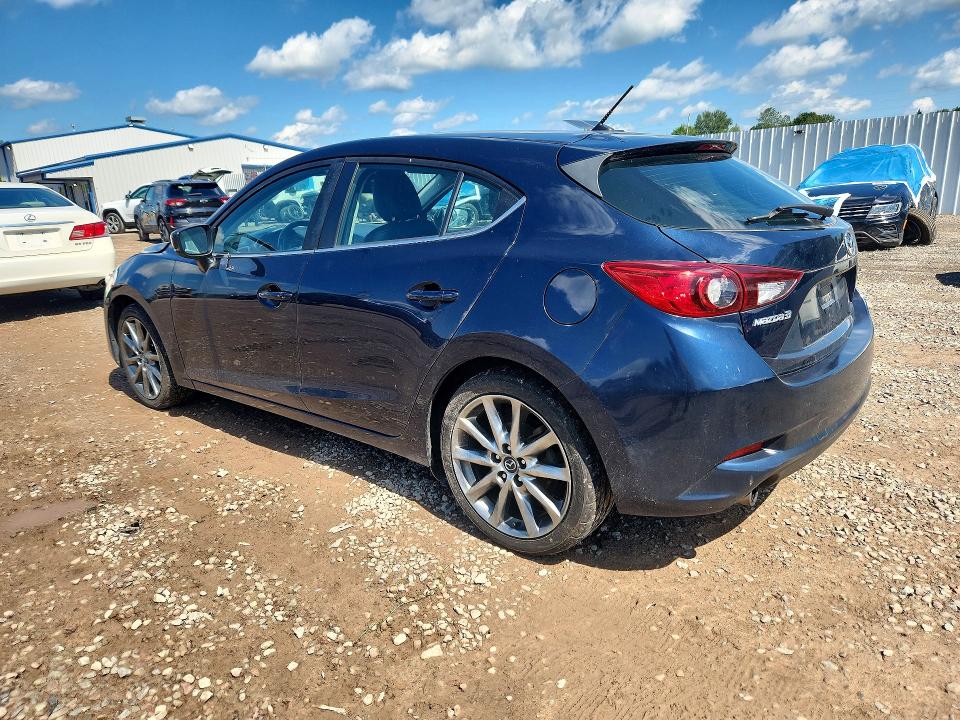67319416 :رقم المزاد ، 3MZBN1L33JM204194 vin ، 2018 Mazda 3 مزاد بيع