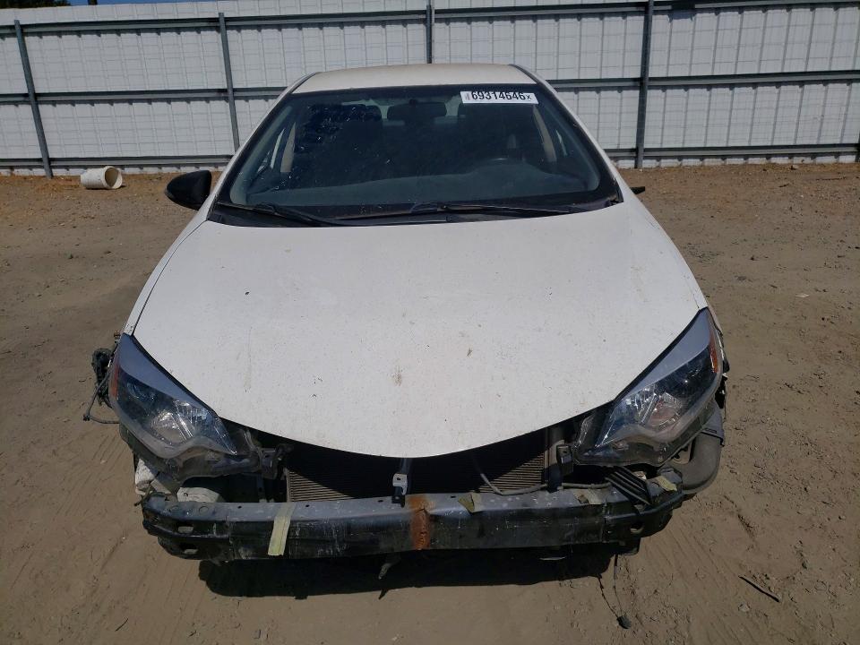 69314646 :رقم المزاد ، 2T1BURHE4FC360128 vin ، 2015 Toyota Corolla مزاد بيع