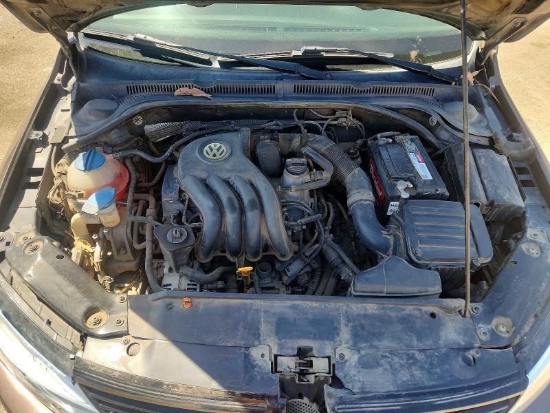 2011 Volkswagen Jetta მანქანა იყიდება აუქციონზე, vin: 3VW2K7AJ1BM058635, აუქციონის ნომერი: 68192976