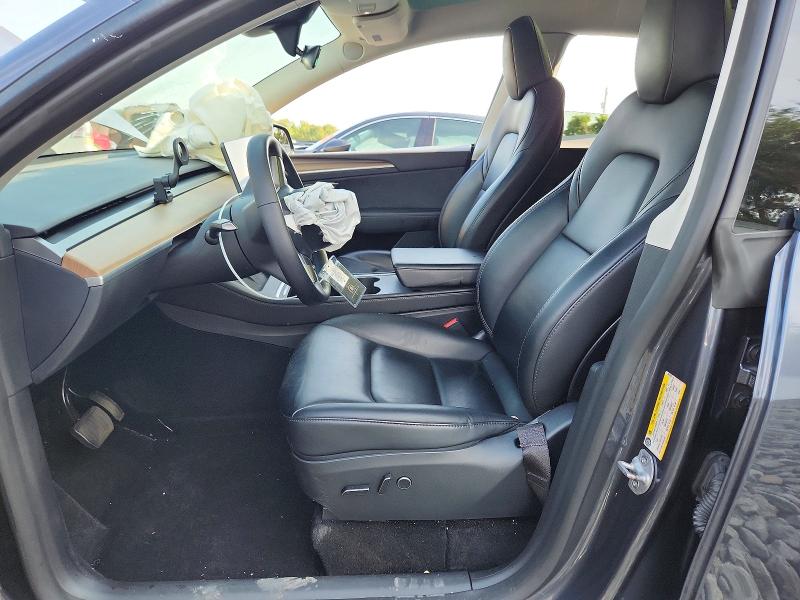 68700736 :رقم المزاد ، 7SAYGAEE4PF844193 vin ، 2023 Tesla Model Y مزاد بيع