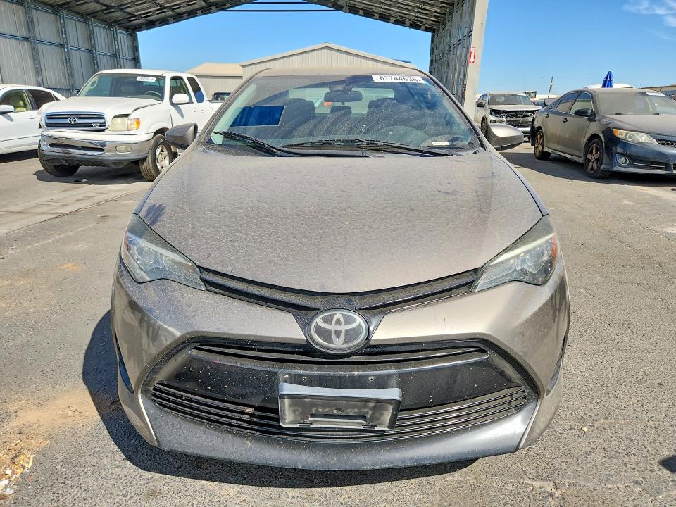 2018 Toyota Corolla მანქანა იყიდება აუქციონზე, vin: 2T1BURHEXJC971273, აუქციონის ნომერი: 67744636