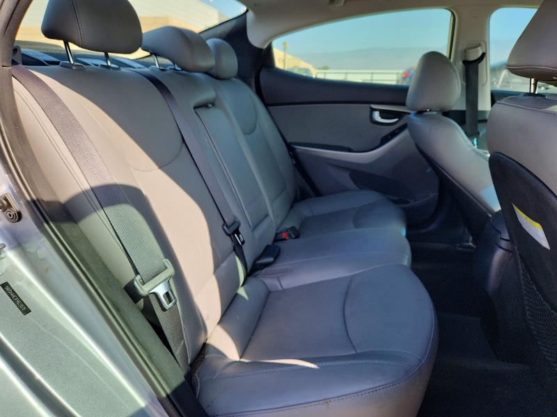 69025166 :رقم المزاد ، 5NPDH4AE3FH623619 vin ، 2015 Hyundai Elantra مزاد بيع