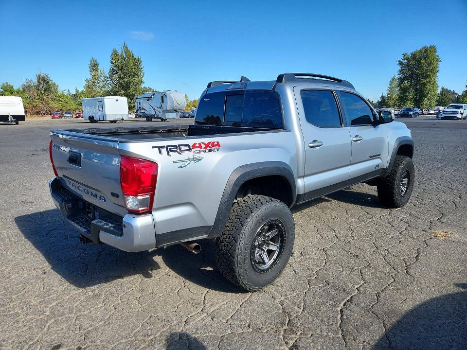 2017 Toyota Tacoma მანქანა იყიდება აუქციონზე, vin: 3TMCZ5AN0HM121274, აუქციონის ნომერი: 67495606