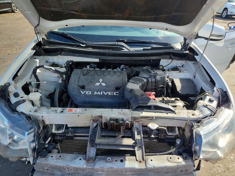 2014 Mitsubishi Outlander მანქანა იყიდება აუქციონზე, vin: JA4JZ4AXXEZ017043, აუქციონის ნომერი: 68021266