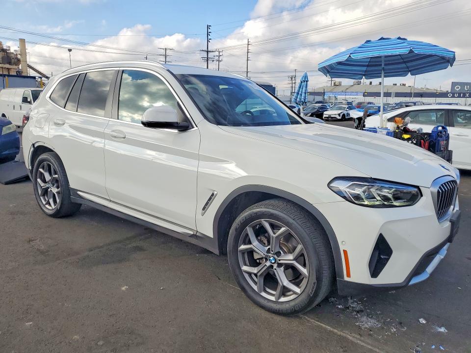 67923366 :رقم المزاد ، 5UX43DP03P9T08418 vin ، 2023 Bmw X3 مزاد بيع