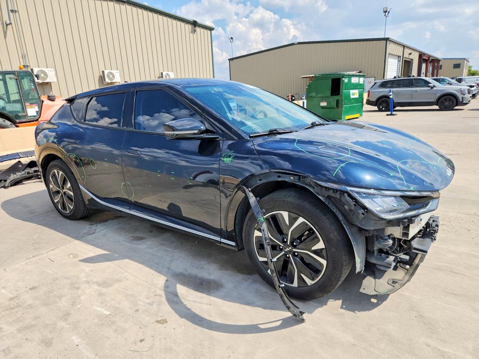 Продаж на аукціоні авто 2023 Kia Ev6, vin: KNDC34LA3P5605188, номер лоту: 70013706
