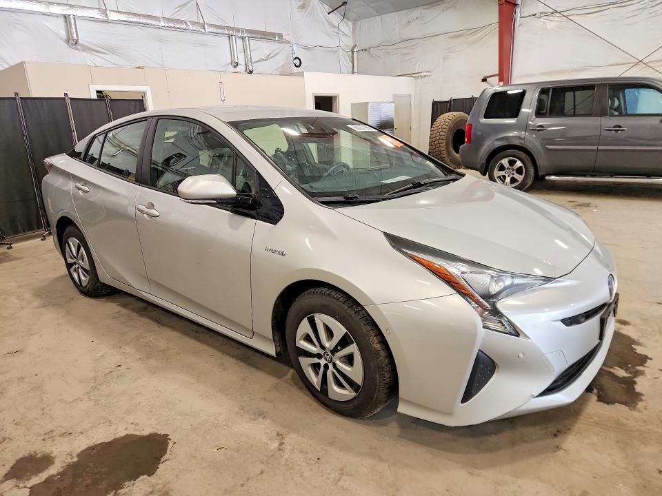 Продаж на аукціоні авто 2018 Toyota Prius, vin: JTDKBRFU1J3083049, номер лоту: 68237966