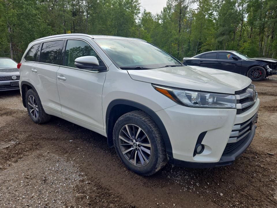 67163496 :رقم المزاد ، 5TDJZRFH6HS508235 vin ، 2017 Toyota Highlander مزاد بيع