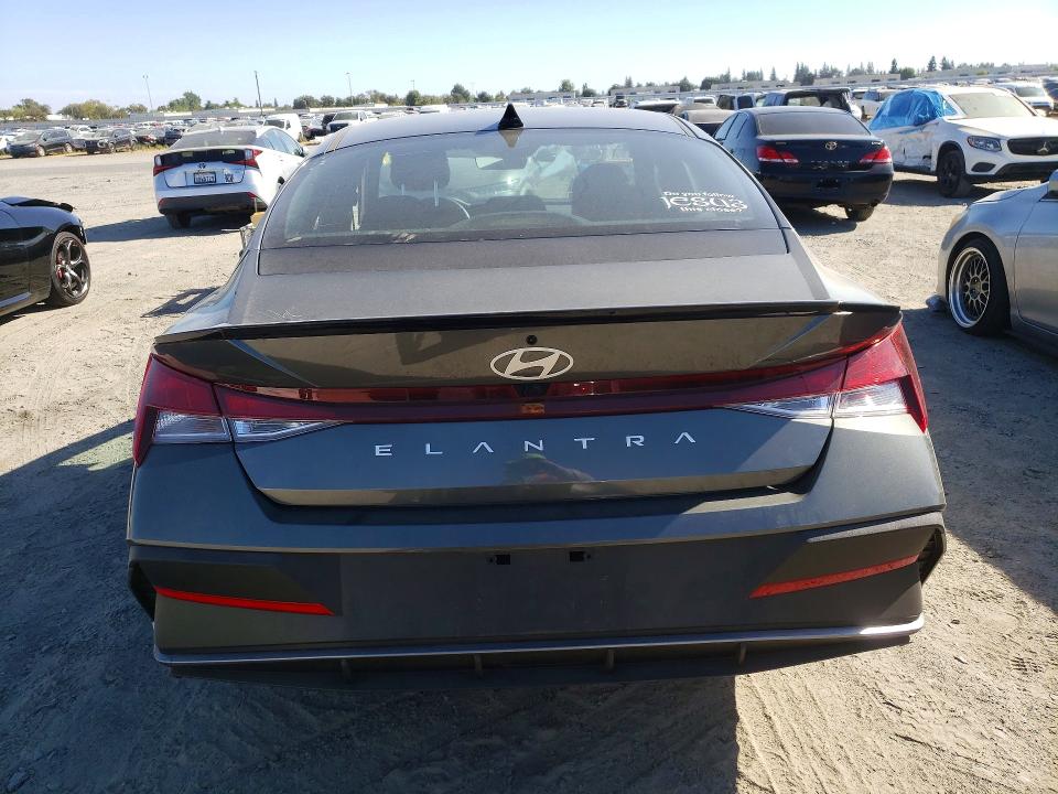 68880656 :رقم المزاد ، KMHLM4DG5SU984754 vin ، 2025 Hyundai Elantra مزاد بيع