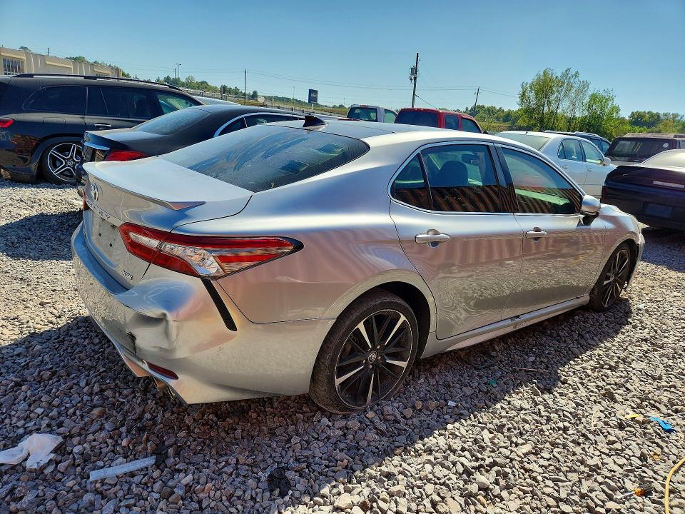 Aukcja sprzedaży 2019 Toyota Camry, vin: 4T1B61HK5KU692296, numer aukcji: 71045076