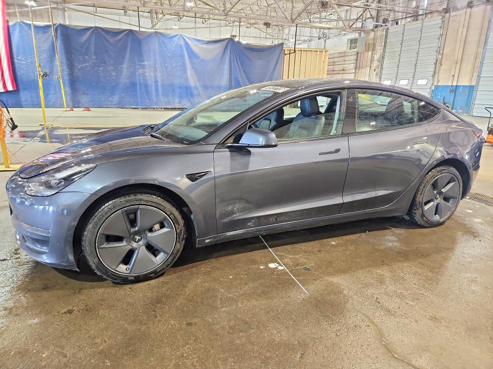 70737136 :رقم المزاد ، 5YJ3E1EA9NF369728 vin ، 2022 Tesla Model 3 مزاد بيع