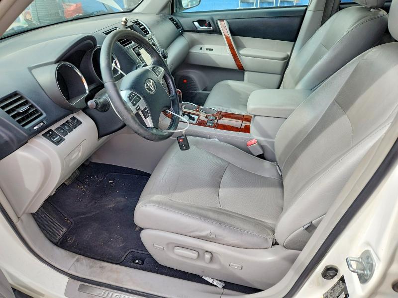 68775426 :رقم المزاد ، 5TDDK3EH8DS190872 vin ، 2013 Toyota Highlander مزاد بيع