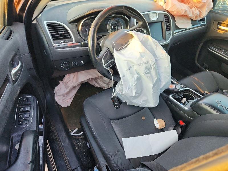 69334346 :رقم المزاد ، 2C3CCAAG9KH661180 vin ، 2019 Chrysler 300 مزاد بيع