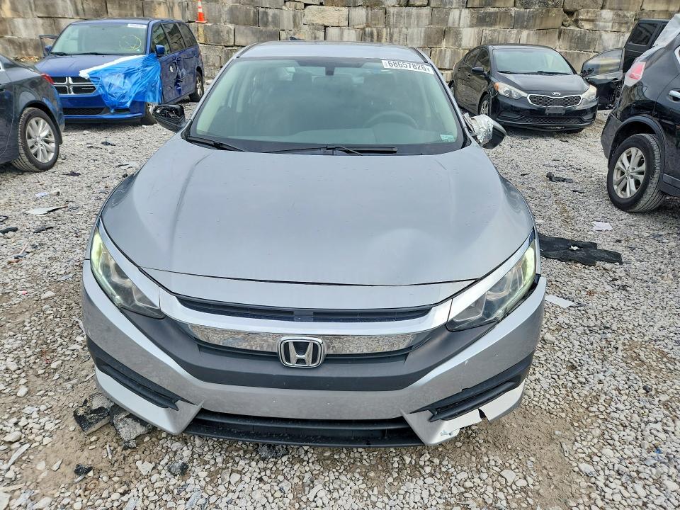 2017 Honda Civic მანქანა იყიდება აუქციონზე, vin: 19XFC2F57HE055080, აუქციონის ნომერი: 68657826