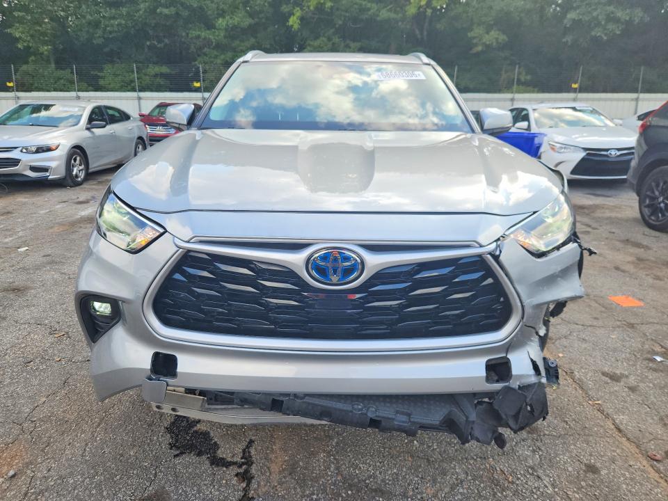 Продажа на аукционе авто 2023 Toyota Highlander, vin: 5TDKARAH0PS018049, номер лота: 68660306
