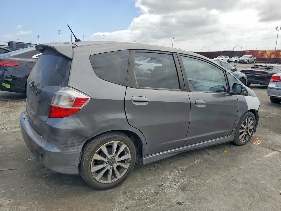 Aukcja sprzedaży 2013 Honda Fit, vin: JHMGE8H59DC001486, numer aukcji: 68663566