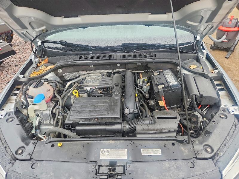 68635516 :رقم المزاد ، 3VW267AJXGM223576 vin ، 2016 Volkswagen Jetta مزاد بيع