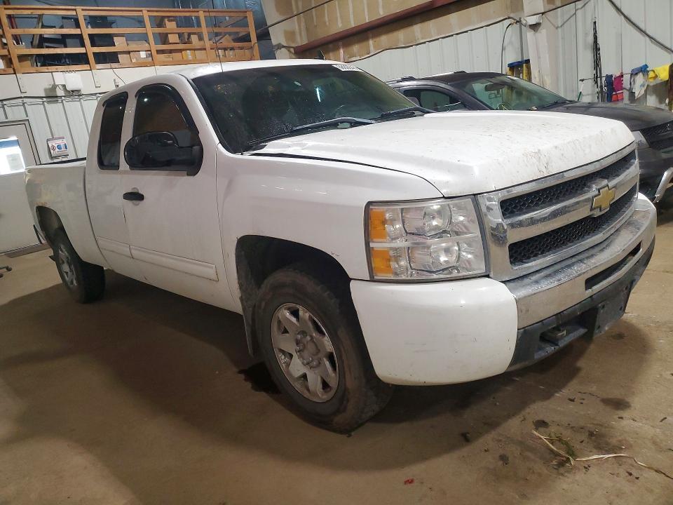 68690486 :رقم المزاد ، 1GCSKSEAXAZ295993 vin ، 2010 Chevrolet Silverado مزاد بيع