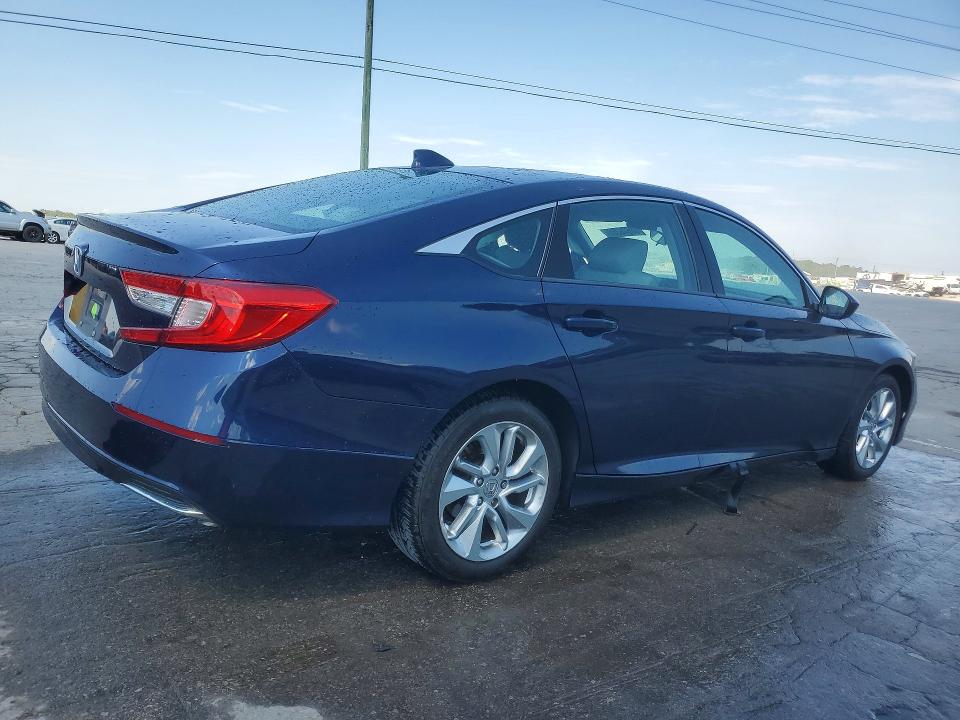 2018 Honda Accord მანქანა იყიდება აუქციონზე, vin: 1HGCV1F12JA225814, აუქციონის ნომერი: 68646366