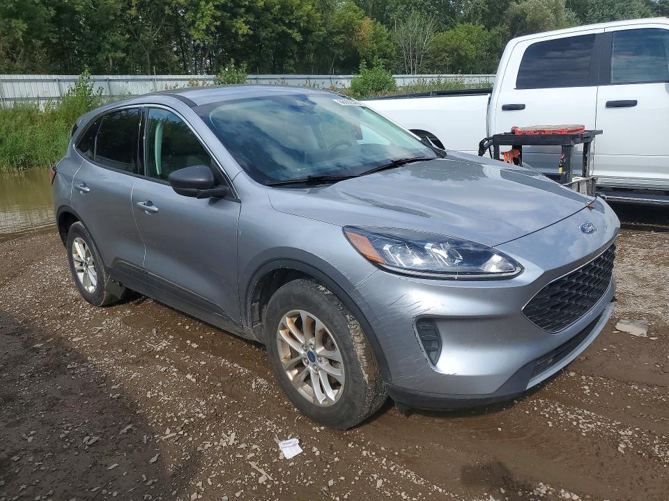 2022 Ford Escape მანქანა იყიდება აუქციონზე, vin: 1FMCU9G6XNUB70409, აუქციონის ნომერი: 66992376
