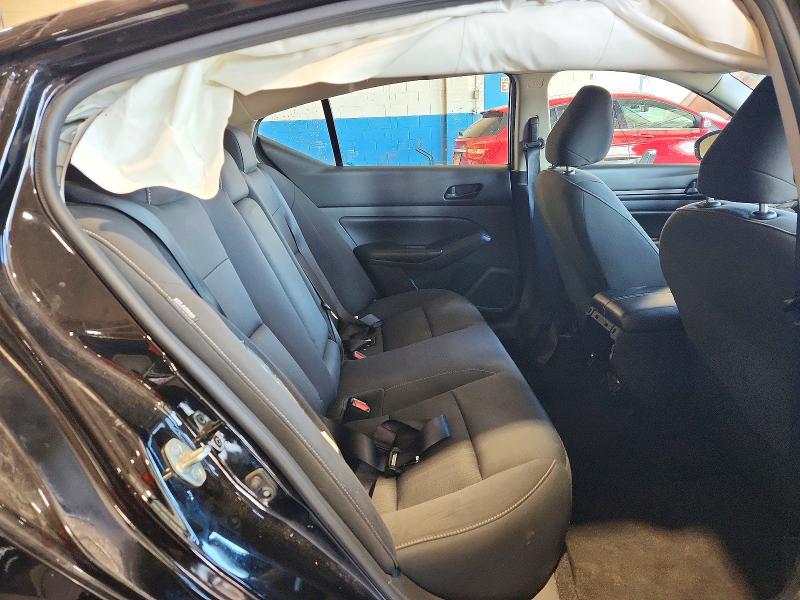68695296 :رقم المزاد ، 1N4BL4BV1PN353379 vin ، 2023 Nissan Altima مزاد بيع